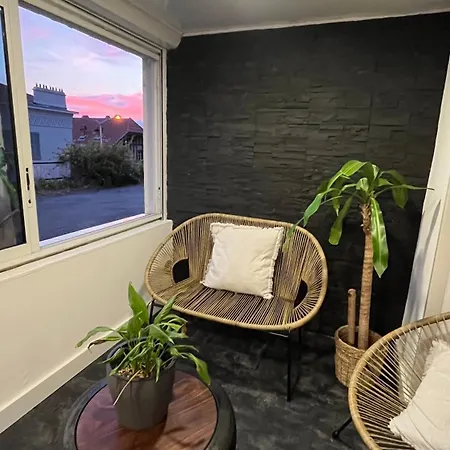 Au Port De Nice, Proche Des Plages Apartment *